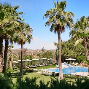 Hotel B Bou La & ****
